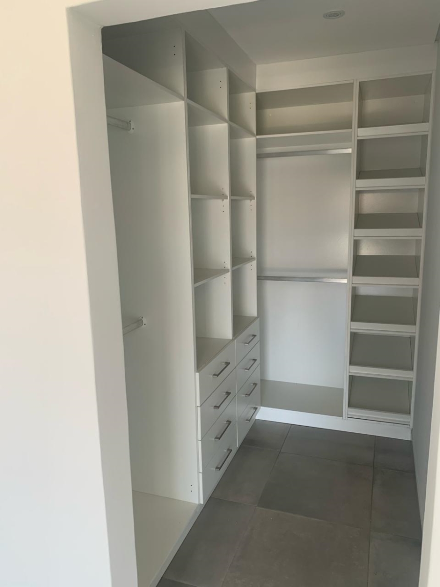 3 Bedroom Property for Sale in The Islands Estates North West